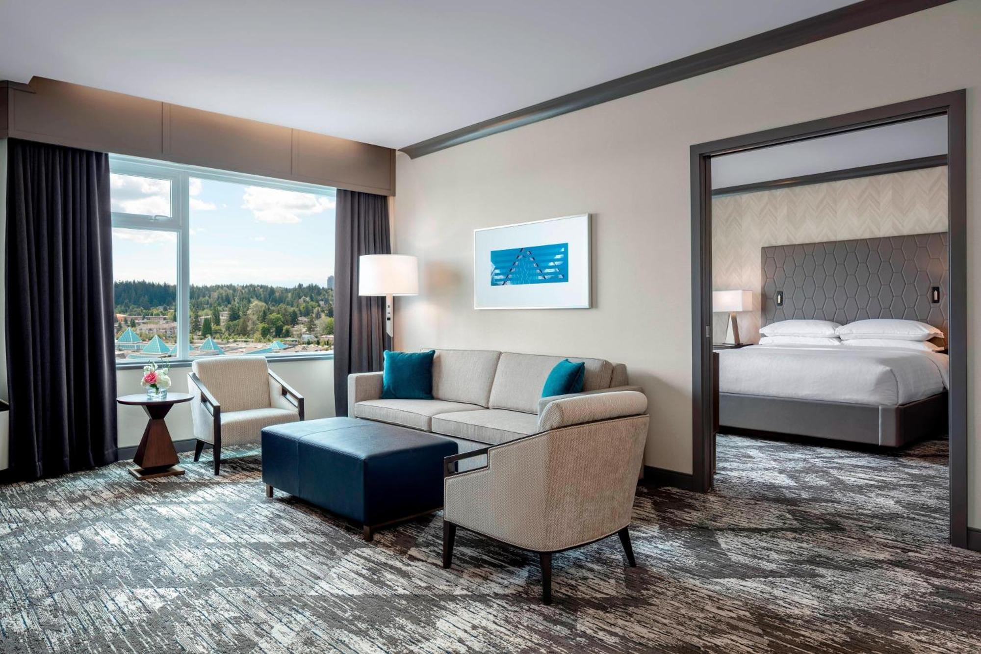 Sheraton Vancouver Guildford Hotel Surrey Exterior photo
