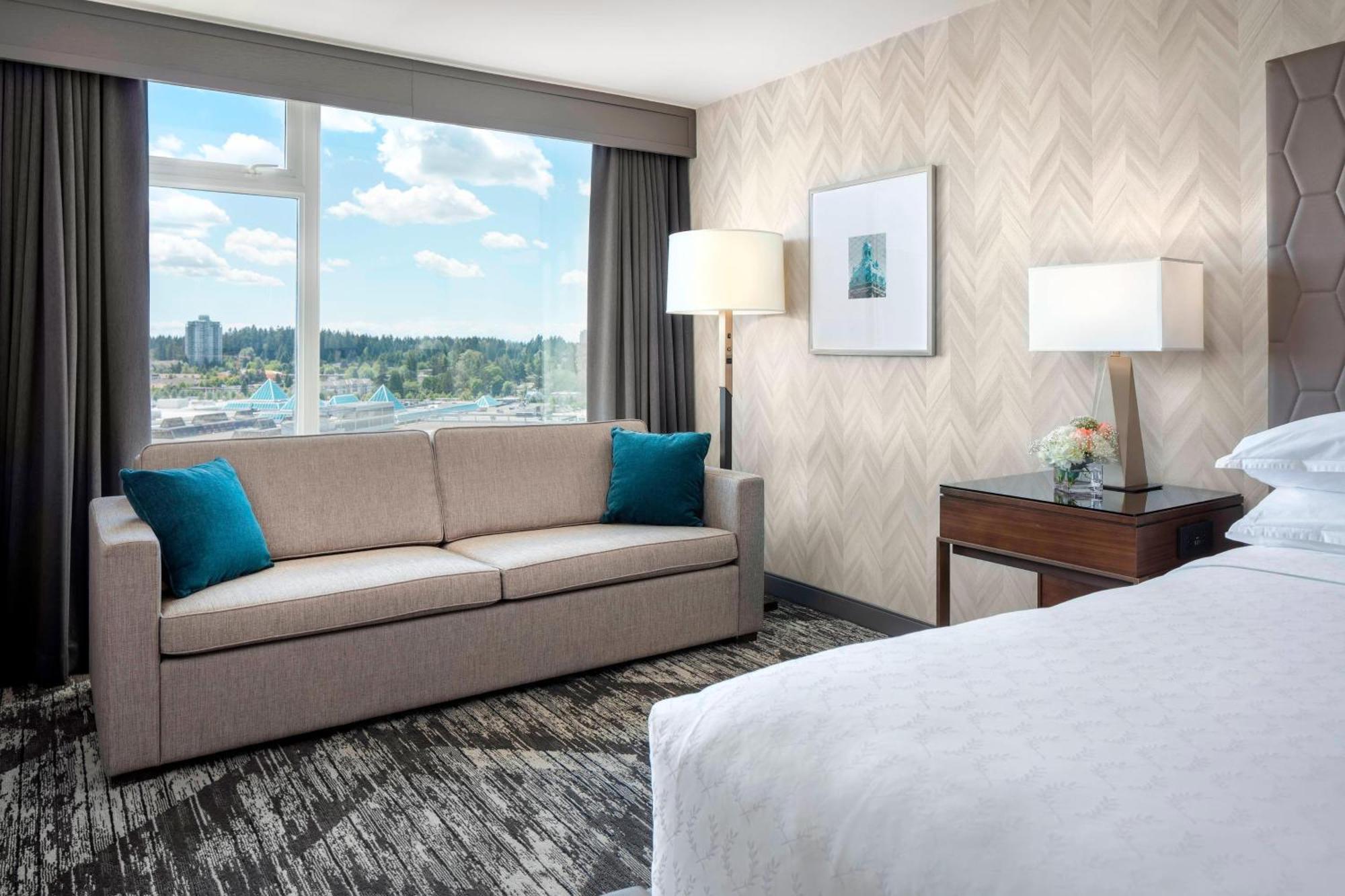 Sheraton Vancouver Guildford Hotel Surrey Exterior photo